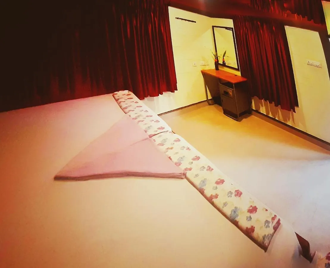 Homestay Munroe Paradise